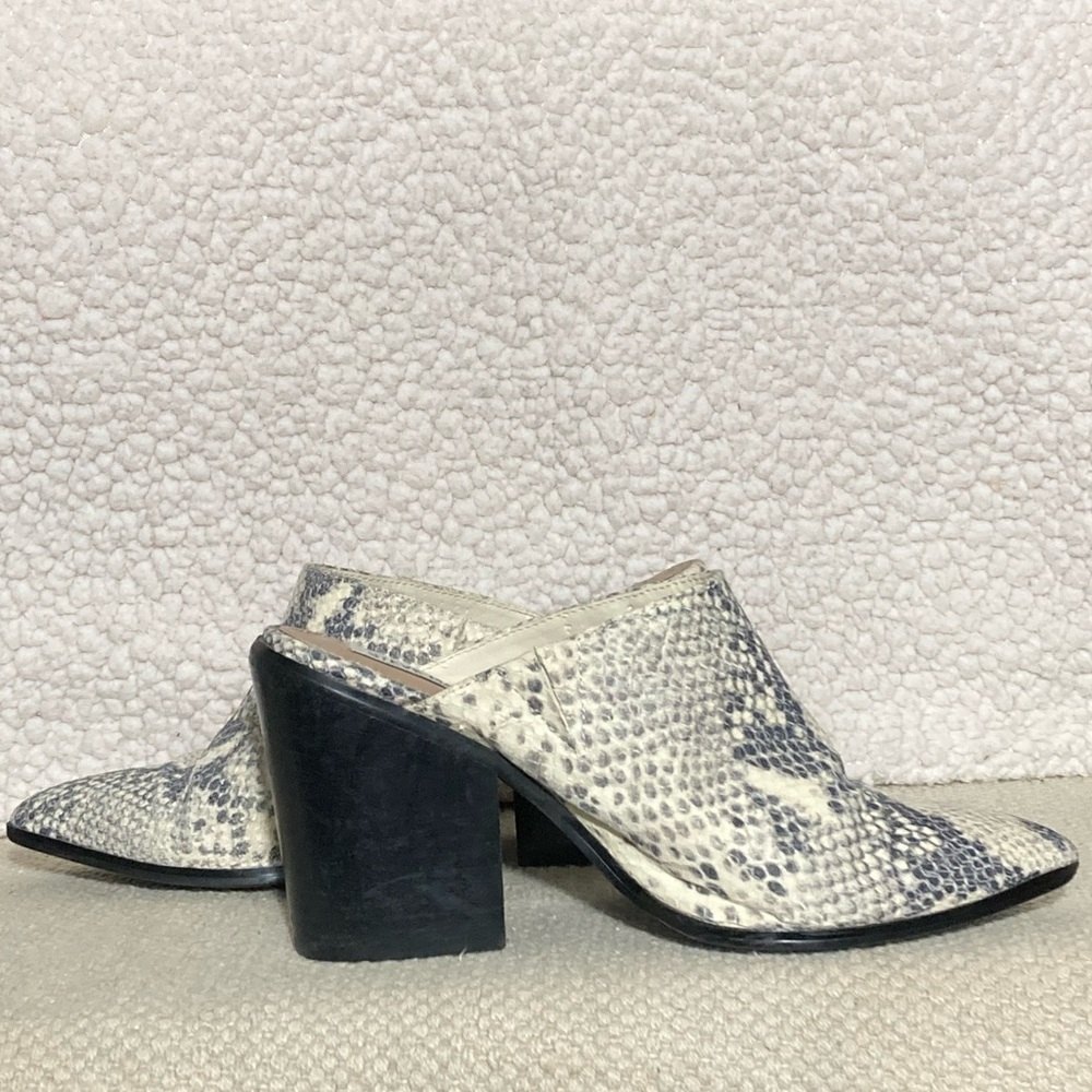 Steve Madden Women's Savina Leather Snakeprint Heel Mule Slip On Shoes SZ US 9M - Picture 6 of 12